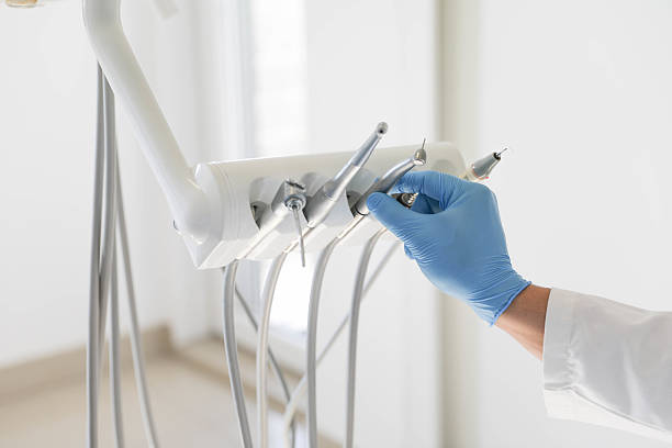 24/7 Emergency Teeth Cleaning And Checkup experts in Old River-Winfree, TX